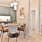 Appartement Central Proche Grand Boulevard - II